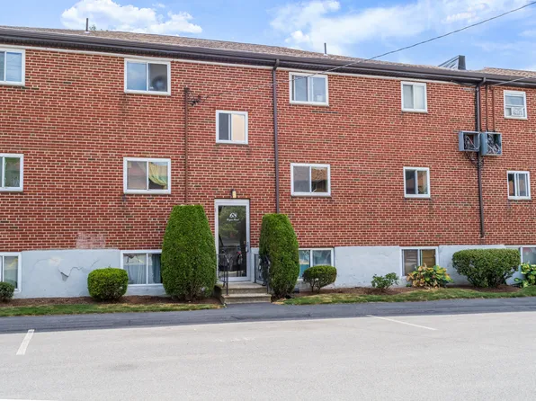 68 Bryon Rd APT 3, Chestnut Hill, MA 02467