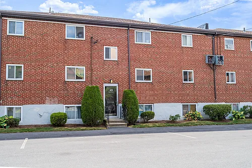 68 Bryon Rd #3 Photo 1