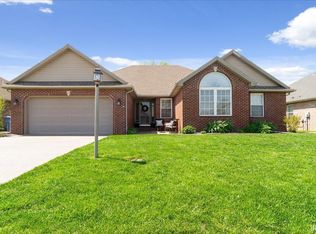 4595 Mansfield Dr, Newburgh, IN 47630
