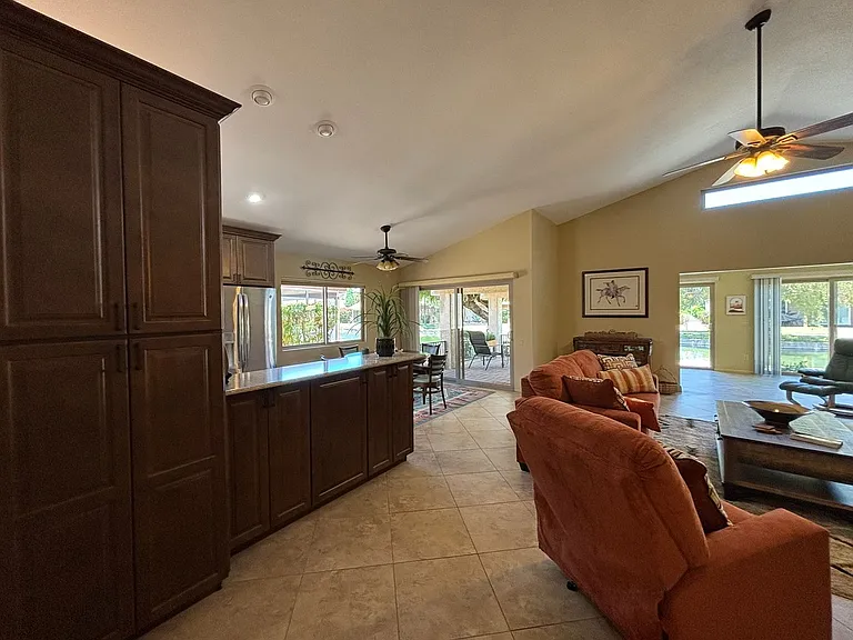 421 Leisure World — Photo 23
