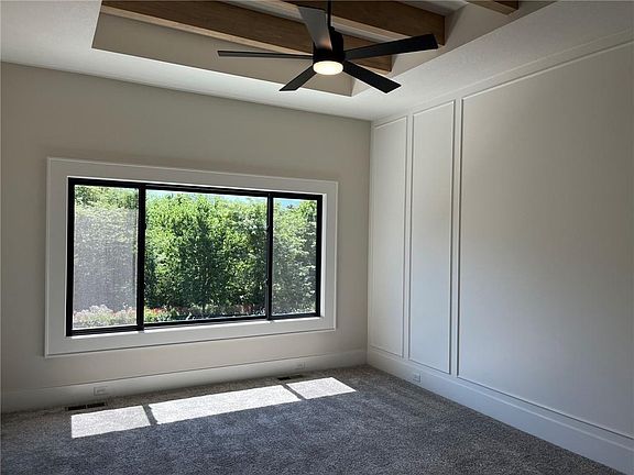 4th image of 18109 Cody St
