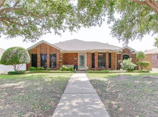 1920 Seminole Trl, Mesquite, TX 75149