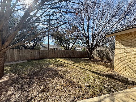 4th image of 5617 Lake Highlands Dr