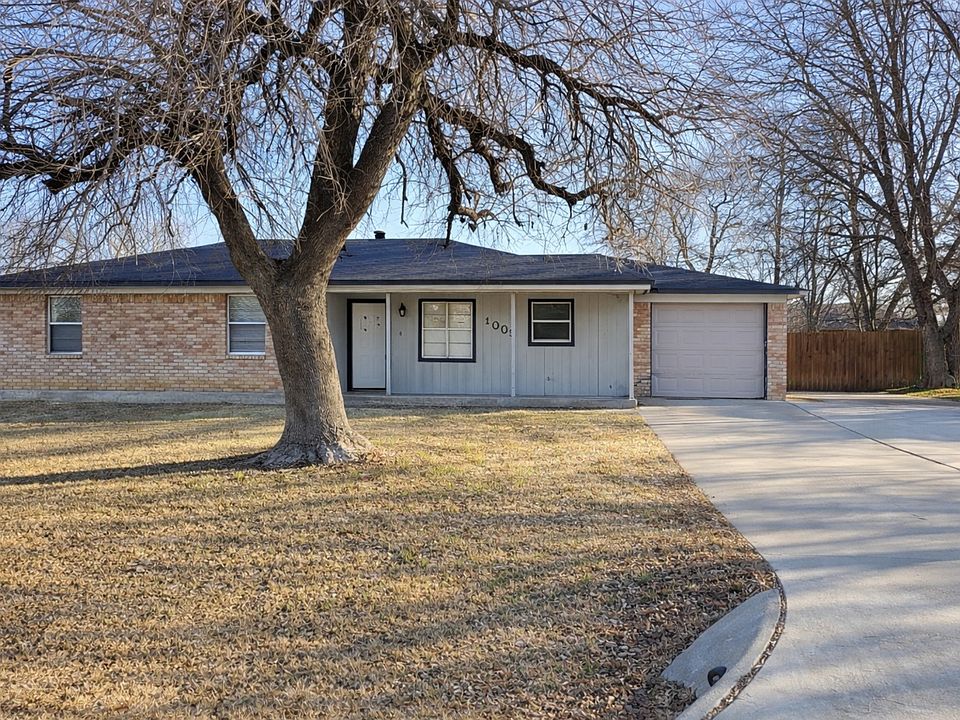 1st image of 1005 Dayton Dr