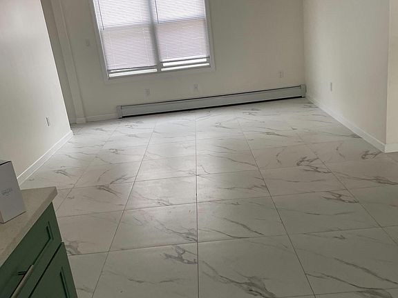 4th image of 41-09 169th St Floor 1