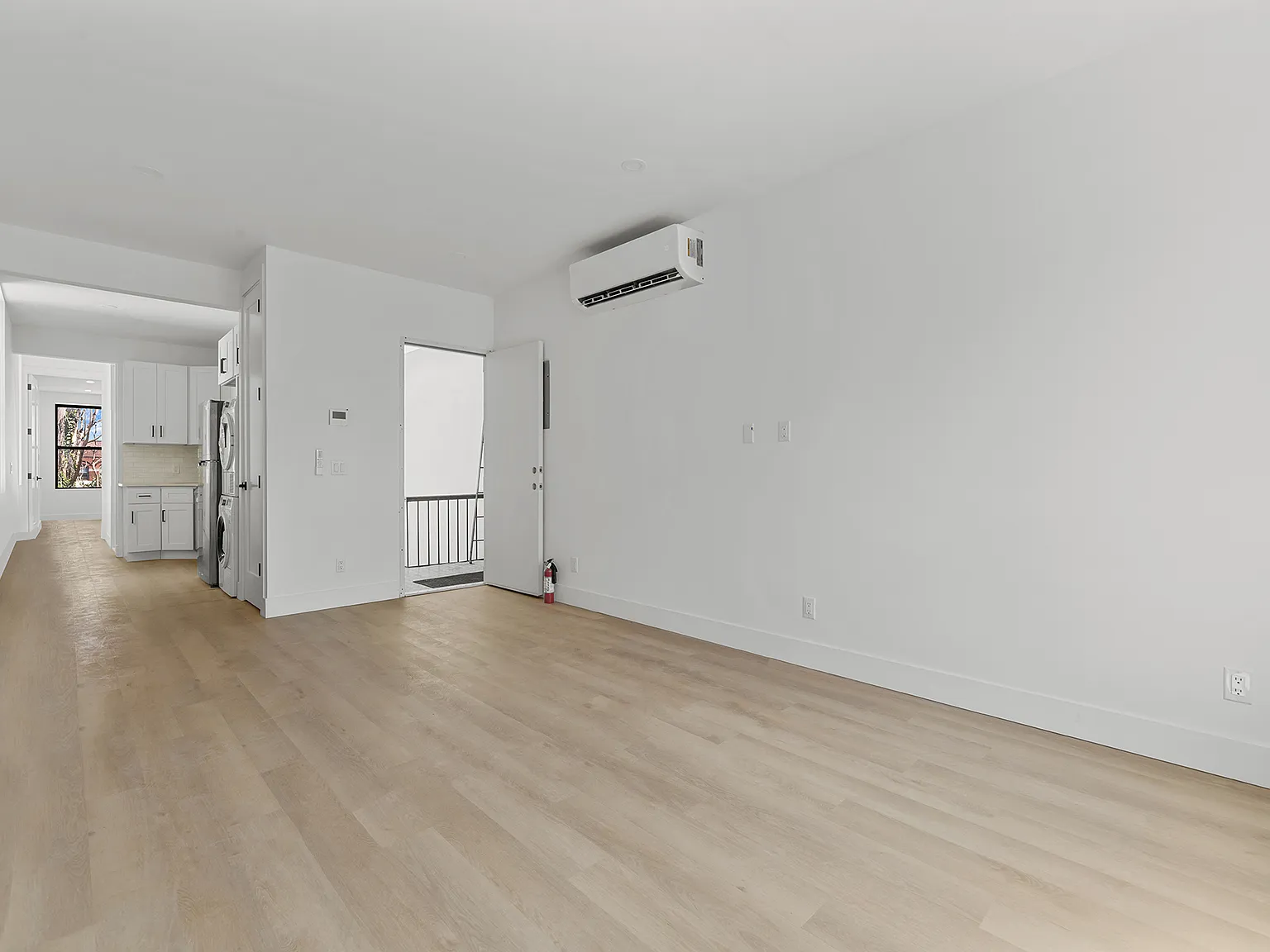 245 South Third Street — Photo 4