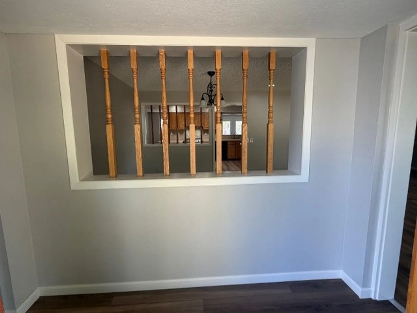 3 Beedroom 3.5 Bath House with Detached Unit — Photo 2