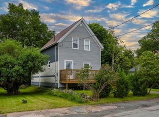 58 Centre St, Truro, NS B2N 2K2