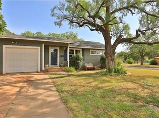 3102 S 9th St, Abilene, TX 79605