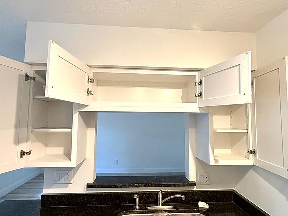 4th image of 1200 Palmer St APT A