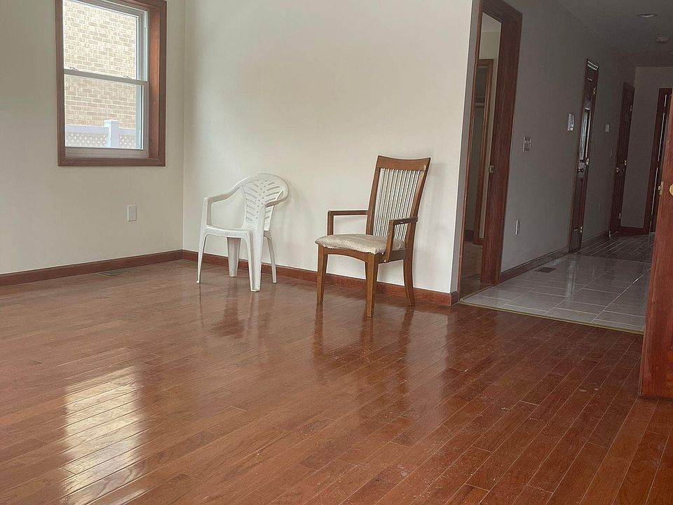 2nd image of 133-28 129th St #2