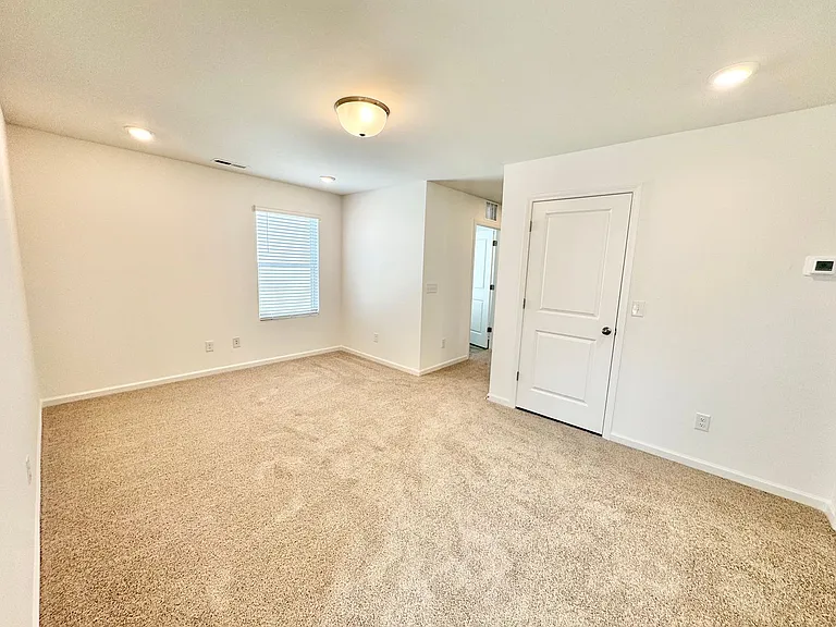 108 Cougar Ln — Photo 17