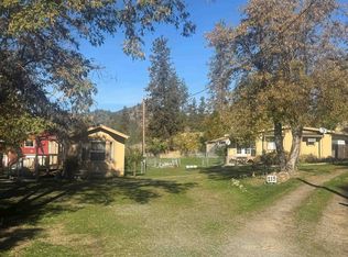 215 High St, Fort Jones, CA 96032