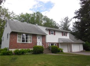 1425 Statten Ave, Bethlehem, PA 18017