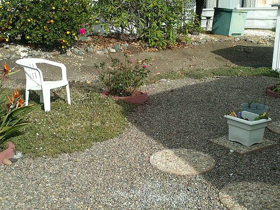 3rd image of 1600 E Vista Way Space 4