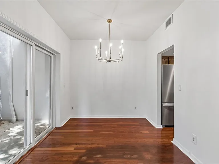 2509 Crowder Ln #13 — Photo 11
