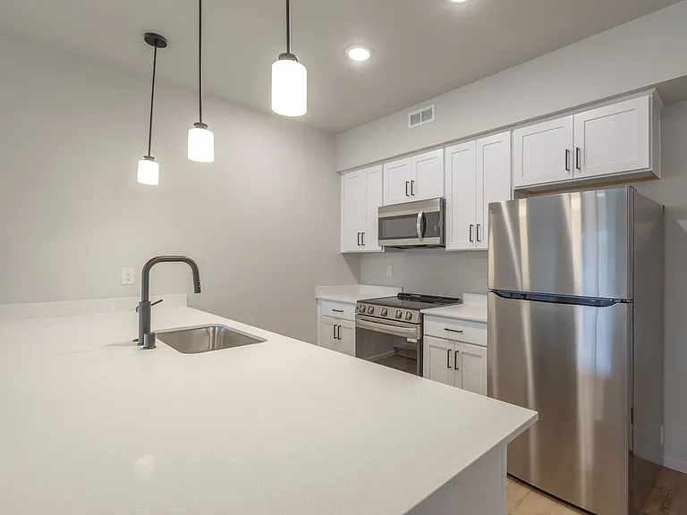 4202 NE Morrow Rd — Photo 30