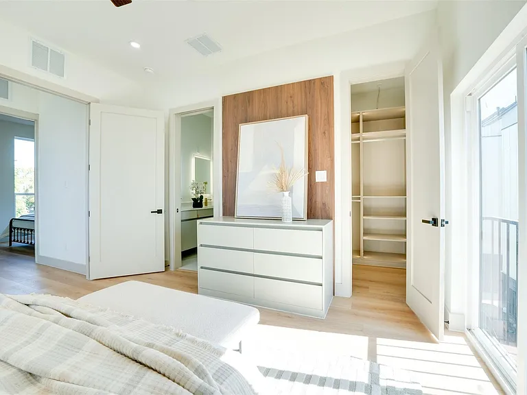 512 N Lancaster Ave #6 — Photo 11