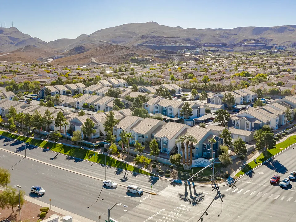 Bella Terra Apartments