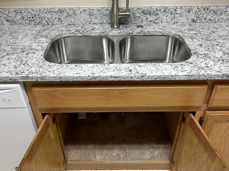 2005 River Ridge Rd #2 — Photo 24