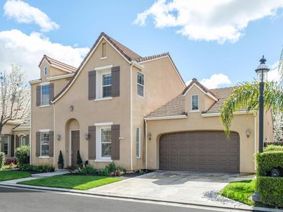 42 W Serena Ave, Clovis, CA, 93619