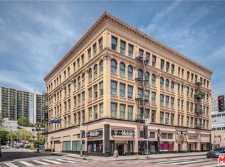253 S Broadway St #201, Los Angeles, CA 90012