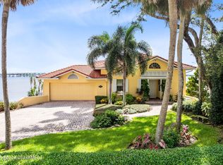 2636 N Indian River Dr, Cocoa, FL 32922