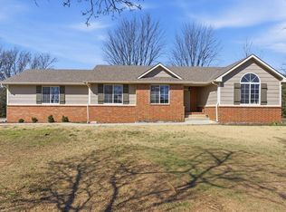 1205 Pecanwood Rd, Goddard, KS 67052
