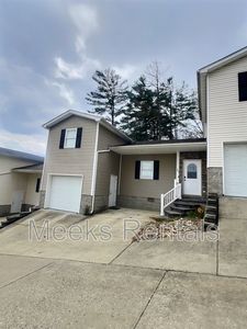 25 Marie Dr, Hurricane, WV, 25526
