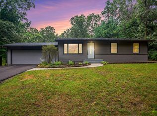 8328 Ramsdell Dr NE, Rockford, MI 49341