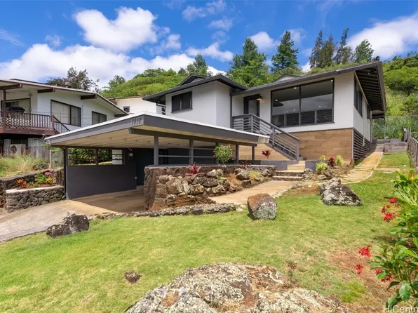 1717 Ala Amoamo Pl, Honolulu, HI 96819