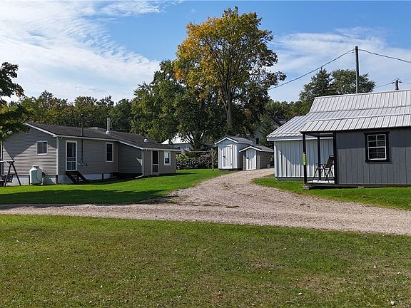 5th image of 5307 Kinsman Rd
