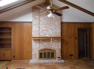 8305 Windway Dr, Windcrest, TX 78239