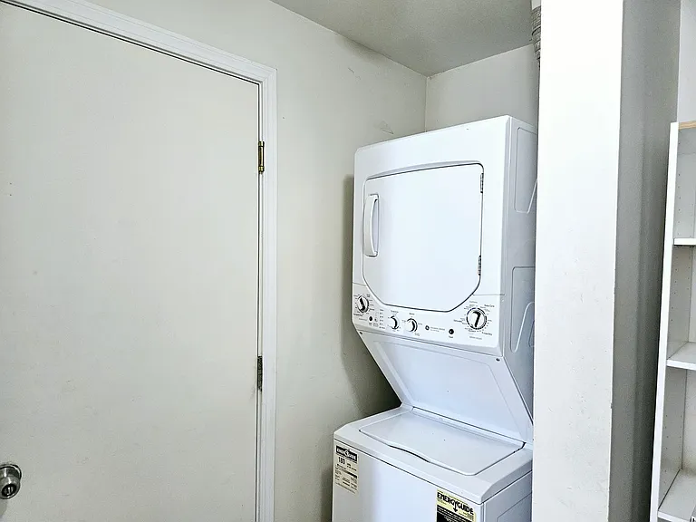 14127 Faulkner Ct — Photo 17