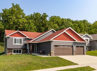 3409 Ridgeline Dr SE, Rochester, MN 55904