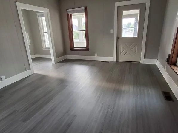 814 Lake Ave E, Ladysmith, WI 54848