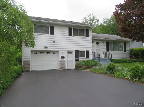 6 Helen Ave, New Hartford, NY 13413