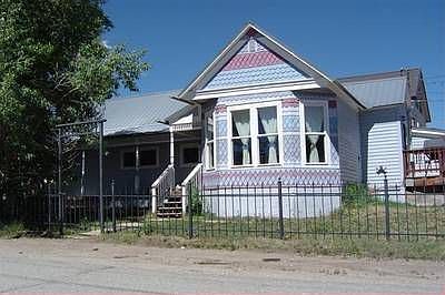 2nd image of 143 Elm St