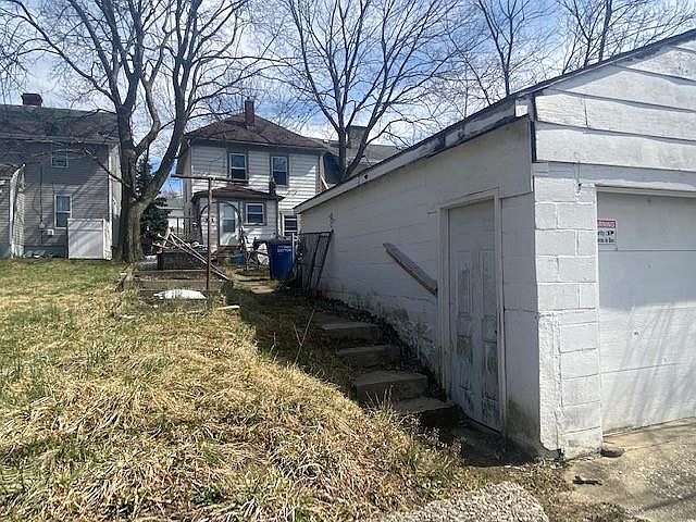 2nd image of 111 Livingston Ave
