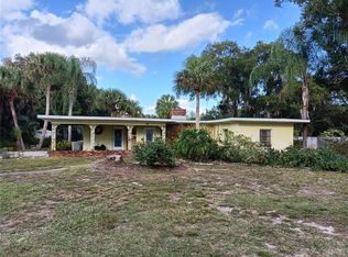 9807 Morningside Dr, Leesburg, FL 34788