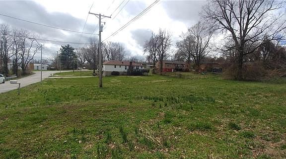 5th image of 9814 Eastern Ave