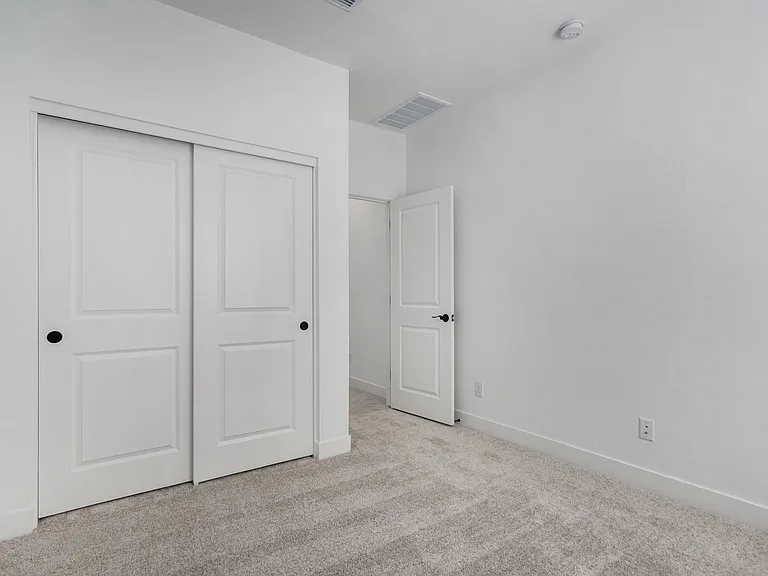 14807 W Soft Wind Dr — Photo 24