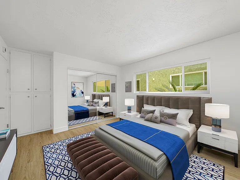 Granada Terrace Apartments — Photo 7