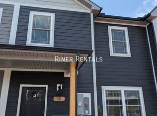 25 Barnyard Cir, Bridgewater, VA 22812