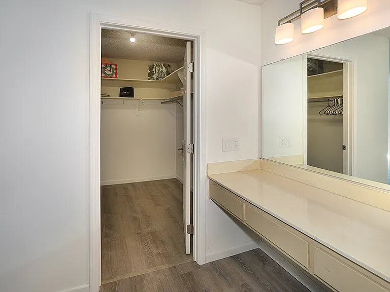 7912 Rainbow Cir #1 — Photo 26