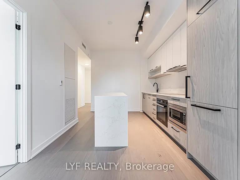 91 Montclair Ave #826 — Photo 6