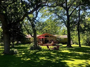 N6960 Laren Ln, Ripon, WI 54971