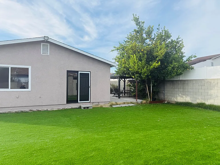 13032 Glamis St #B — Photo 8