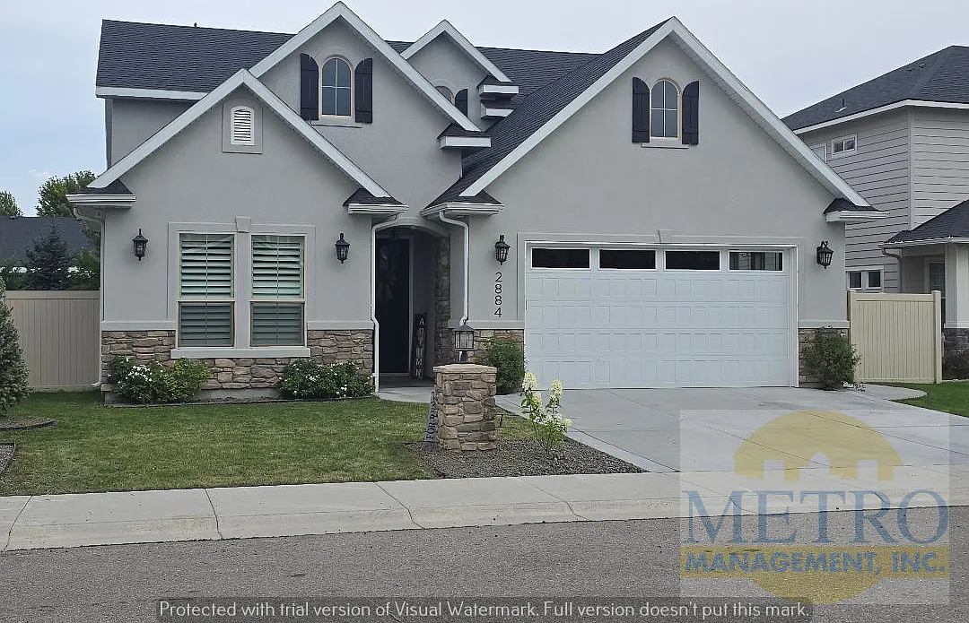 4 bed, 2928 sqft, $3,100 — Photo 1