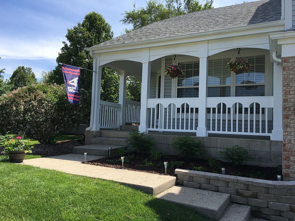 1st image of 1055 Adrienne Dr